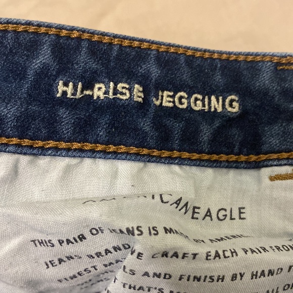 American Eagle High-Wasted Jeggings - Picture 6 of 6